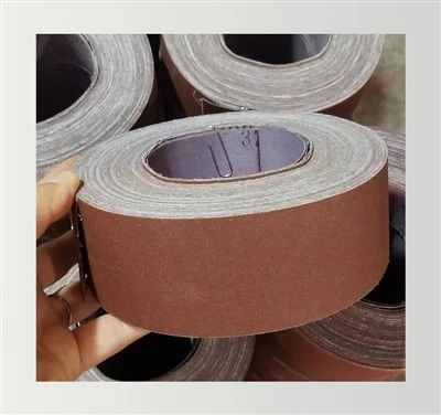 Pengamplasan dan pemolesan aluminium